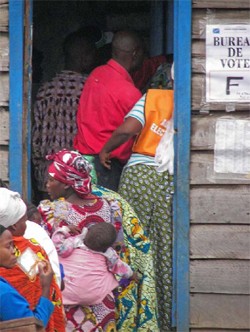 Voters in the DRC